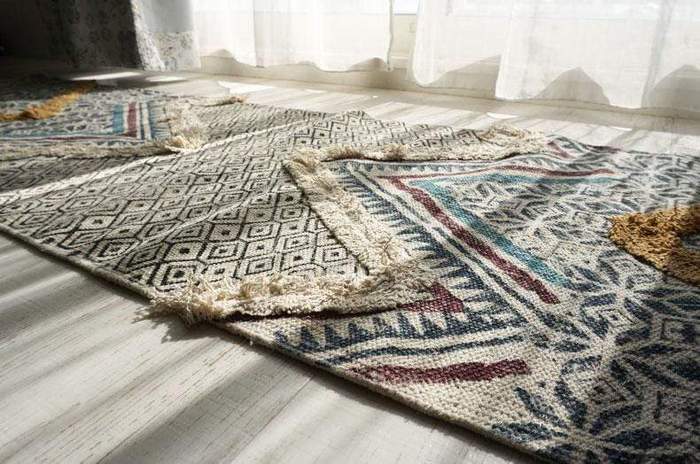 natural and artistic